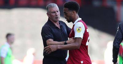 'Knee him up the...' - Nigel Pearson tells his Bristol City defenders how to stop Troy Deeney