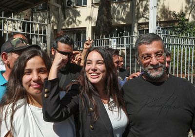 Woman who held up Lebanese bank for own savings released on bail
