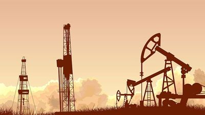 Halliburton Stock Strength Rising As Oil Producers Buy New Gear