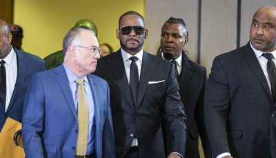 R. Kelly attorney told singer will have to appear in state court for future hearings