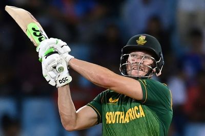 'Calm' South Africa down India in rain-hit ODI