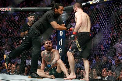 Khabib Nurmagomedov def. Conor McGregor at UFC 229: Best photos