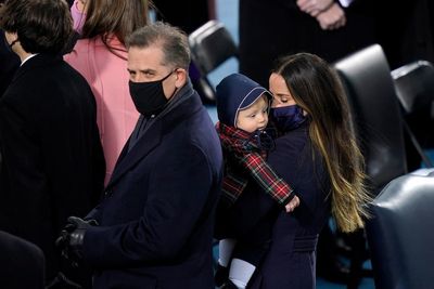 Federal agents likely to charge Hunter Biden on tax and gun purchase crimes