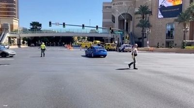 Police: 1 dead, 5 injured in stabbings along Las Vegas Strip