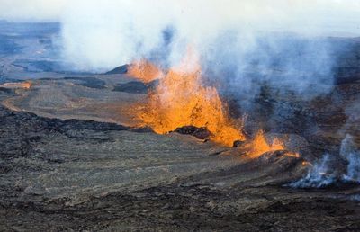 Hawaii national park closes world’s largest active volcano due to increased seismic activity