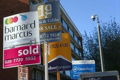 UK house prices fall back from record high as market enters ‘sustained period of slower growth’