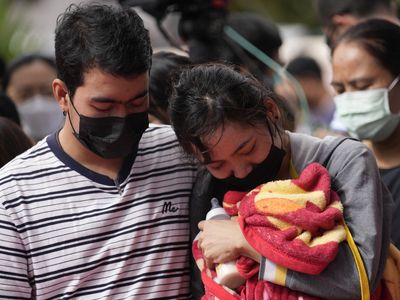 In Thailand, mourning for the children and others slain by an ex-police officer