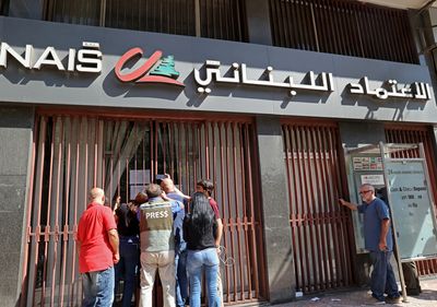 Lebanese banks to close ‘indefinitely’ as hold-ups continue