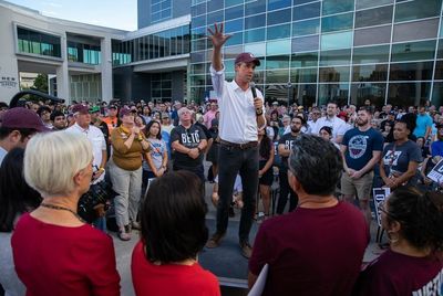 Beto O’Rourke wants to end the STAAR tests. Here’s why he can’t.