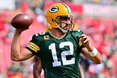 Aaron Rodgers finally arrives in London as NFL fans afforded first-hand glimpse at enduring greatness