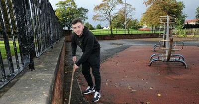 Councillor gets his hands dirty in campaign to spruce up eyesore Renfrew park