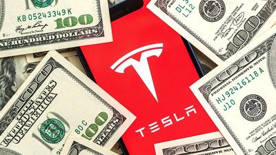 Two Stocks Beat Tesla By A Mile For Your $10,000 Investment
