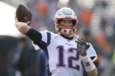 Patriots fan suing team for allegedly damaging flag signed by Tom Brady