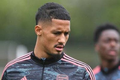 Arsenal boss Mikel Arteta tells William Saliba to forge own career path after Virgil van Dijk comparisons