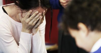 Mum slams 'judgemental' teenage nephew for running commentary on her parenting