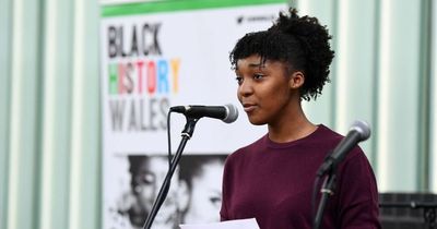 The incredible 16-year-old carer who has straights As and dreams of going to Oxbridge