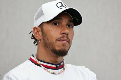 Hamilton: No plans to quit F1 "any time soon" as Wolff predicts five more years