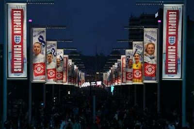 England vs USA: Players unite at Wembley in show of solidarity with the victims of abuse and misconduct