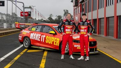 Mackay rookie Declan Fraser to race with idol, seven-times Bathurst 1000 champion Craig Lowndes
