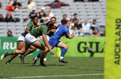 France outclass South Africa in women's Rugby World Cup opener