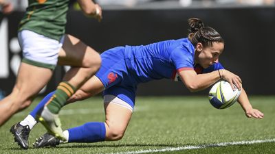 France cruise past South Africa at women's rugby World Cup in New Zealand