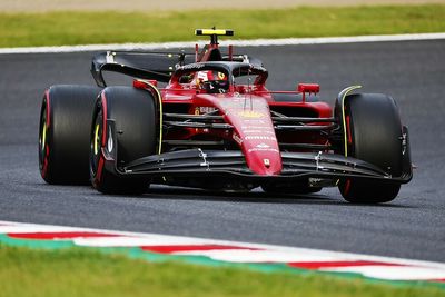 Sainz "fed up" with narrowly missing out on F1 poles