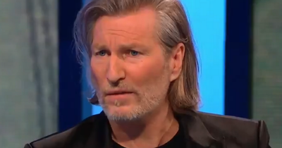 'Out of the title race' - Robbie Savage and Paul Merson agree on Arsenal v Liverpool predictions