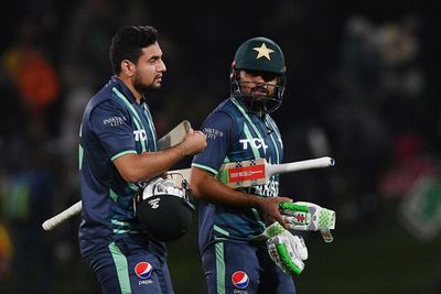 Pakistan wins again in tri-series, beats New Zealand by 6 wickets