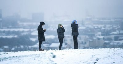 Met Eireann issue Ireland snow verdict as long range forecast shows icy weather blast within weeks