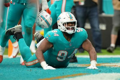 Who the experts are taking in Dolphins vs. Jets