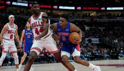 Bulls’ Patrick Williams out of starting lineup, and out of free passes