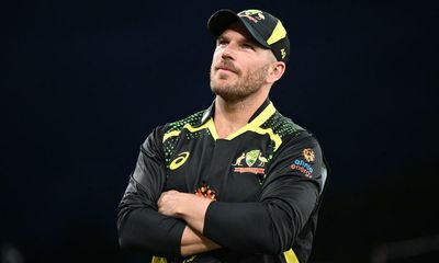 Finch’s dangerously familiar Australia host an England T20 side in transition