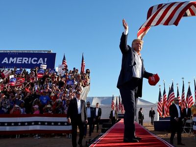 Trump news - live: Trump brags that Jan 6 crowd size was his ‘biggest’ after only 27 people showed up to pro-Trump DC rally