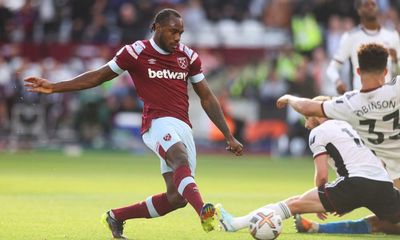 Michail Antonio seals West Ham’s comeback win against Fulham