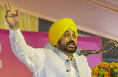 Opposition flays Punjab CM over his absence from President’s reception event