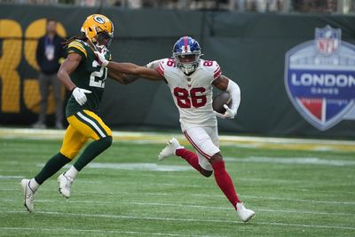 Packers blow big lead and get stunned by Giants in London