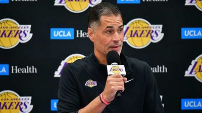 Lakers, GM Rob Pelinka Agree to Contract Extension, per Report