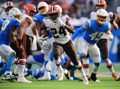 WATCH: Nick Chubb busts 41 yard touchdown run vs. Chargers