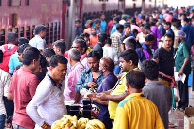 Vijayawada: Heavy rush at bus, railway stations as Dasara festival ends