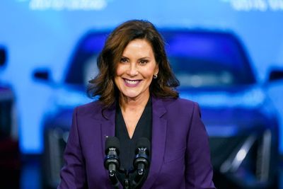 Gretchen Whitmer on course for easy reelection victory, poll finds