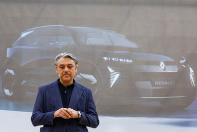 Nissan Presses Partner Renault to Sell Down Portion of Stake