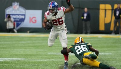 How the Packers blew a big lead and lost a stunner to the Giants in London