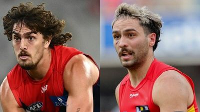 Fremantle lands Melbourne AFL premiership player Luke Jackson, Adelaide gains Izak Rankine from Gold Coast