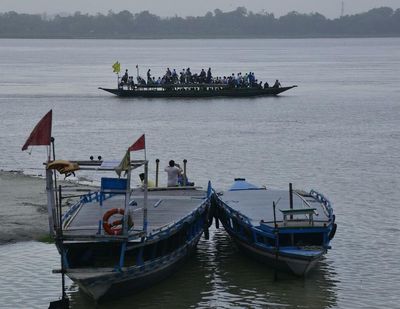 135 fishermen return home after spending a year in Bangladeshi jail