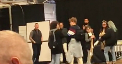 Moving moment Ewan McGregor leaves his photo signing booth at Edinburgh Comic Con