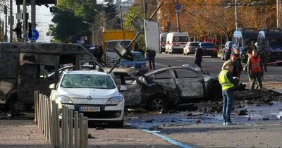 Explosions hit Kyiv in apparent Russian missile strikes