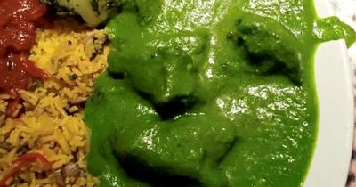 Mum sees face of Shrek in takeaway green curry
