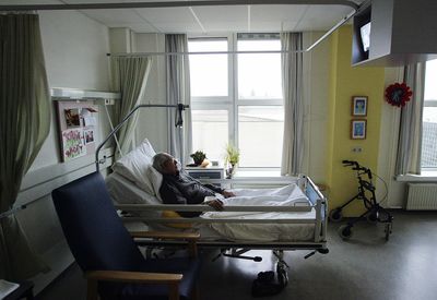 Dutch right-to-die group fights to widen legal euthanasia boundaries