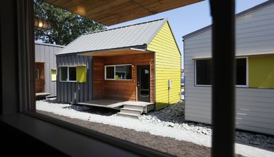 Backers hope tiny homes will get a tryout in Chicago