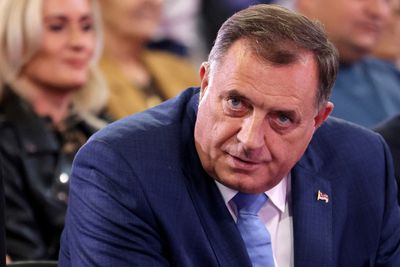 Bosnian Serb pro-Russian leader renews secession threat